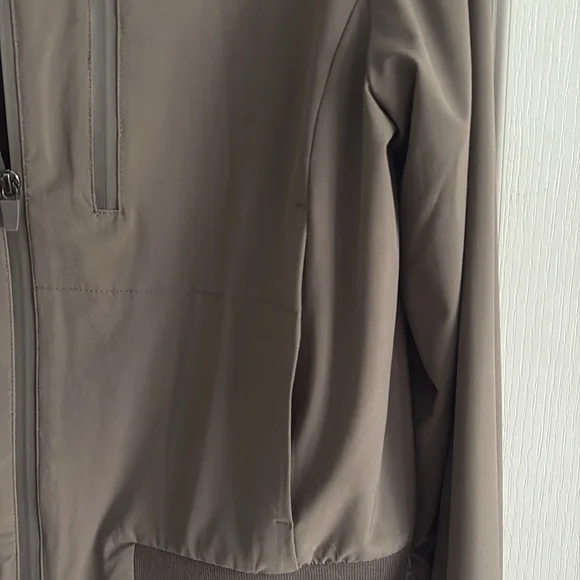 Banana Republic bomber jacket - Picture 9 of 14